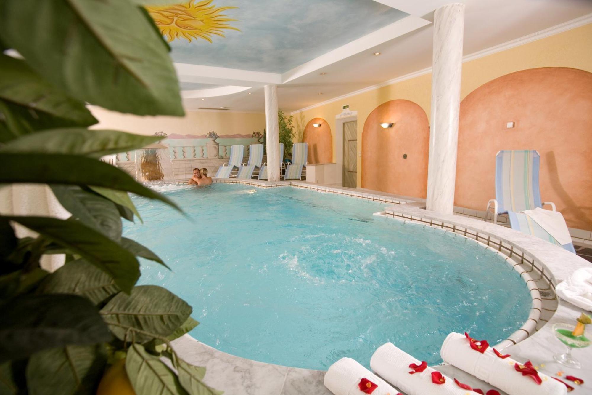 Graefliches Hotel Alte Post バート・ビルンバッハ エクステリア 写真