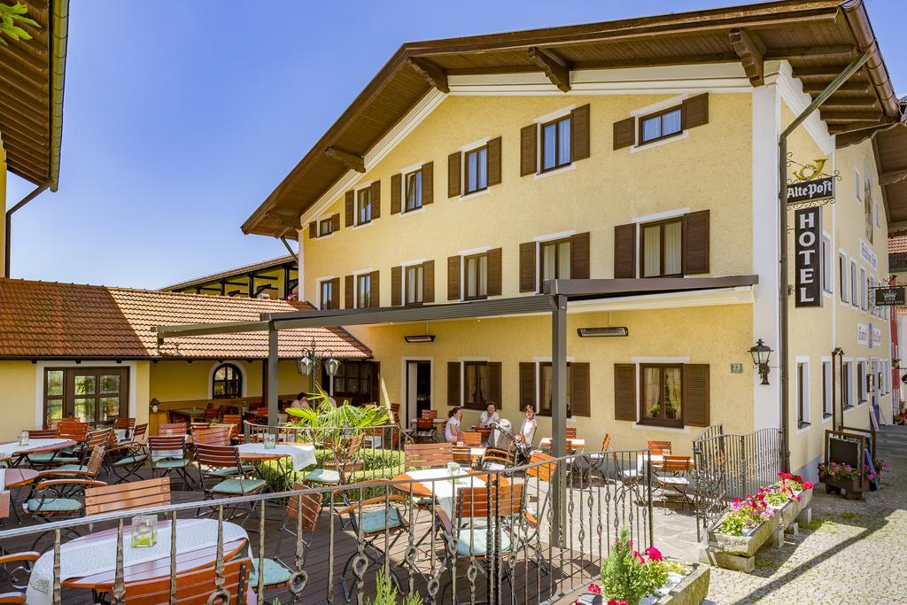 Graefliches Hotel Alte Post バート・ビルンバッハ エクステリア 写真